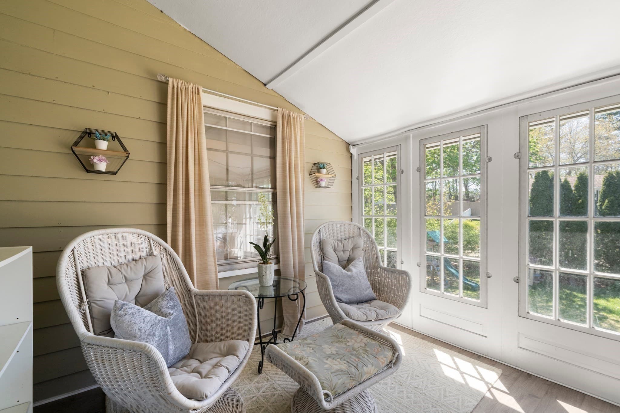 Single Family Residence at 17 Dalton, Holbrook MA 02343, Holbrook, photo 18 of 23