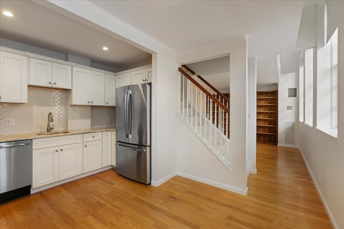Condominium at 106 13th # 312, Boston MA 02129, Boston, photo 7 of 42