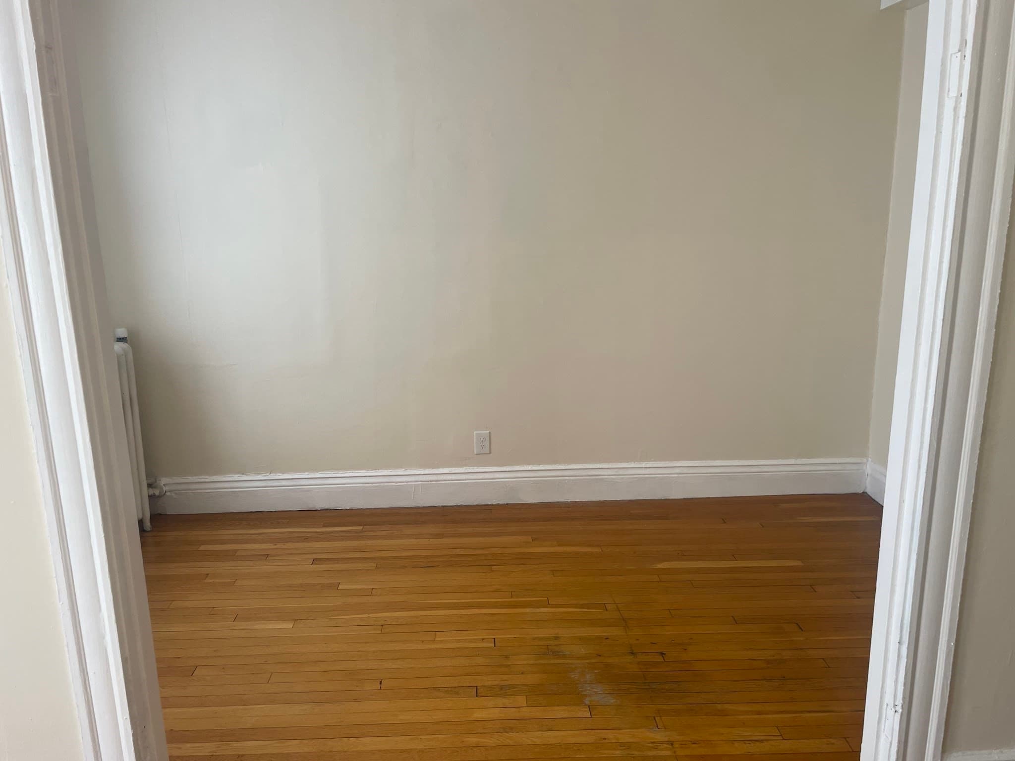 Condominium at 285 Lynn Shore Dr # 409, Lynn MA 01902, Lynn, photo 8 of 11