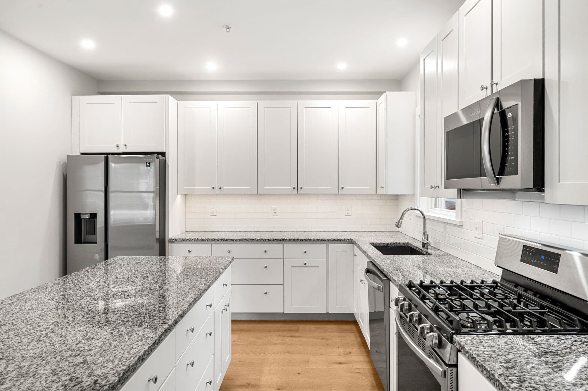 Condominium at 1 Broadway Ave # 4, Ipswich MA 01938, Ipswich, photo 5 of 41