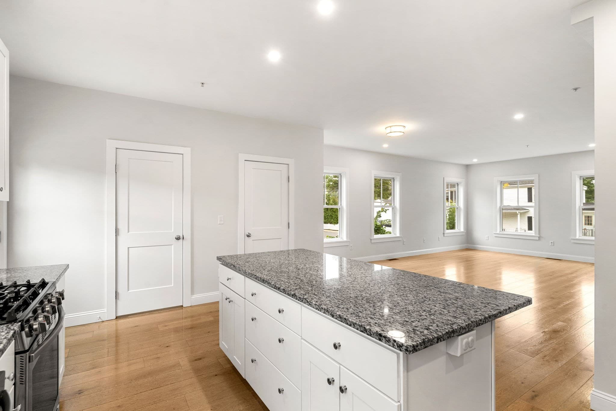 Condominium at 1 Broadway Ave # 4, Ipswich MA 01938, Ipswich, photo 9 of 41