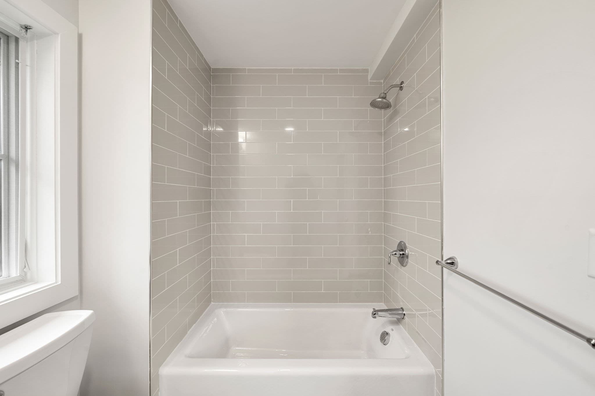 Condominium at 1 Broadway Ave # 4, Ipswich MA 01938, Ipswich, photo 35 of 41