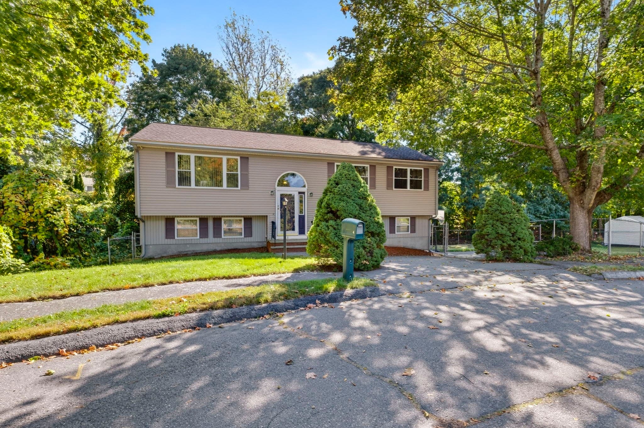 4 Wildwood Terrace, Saugus MA 01906