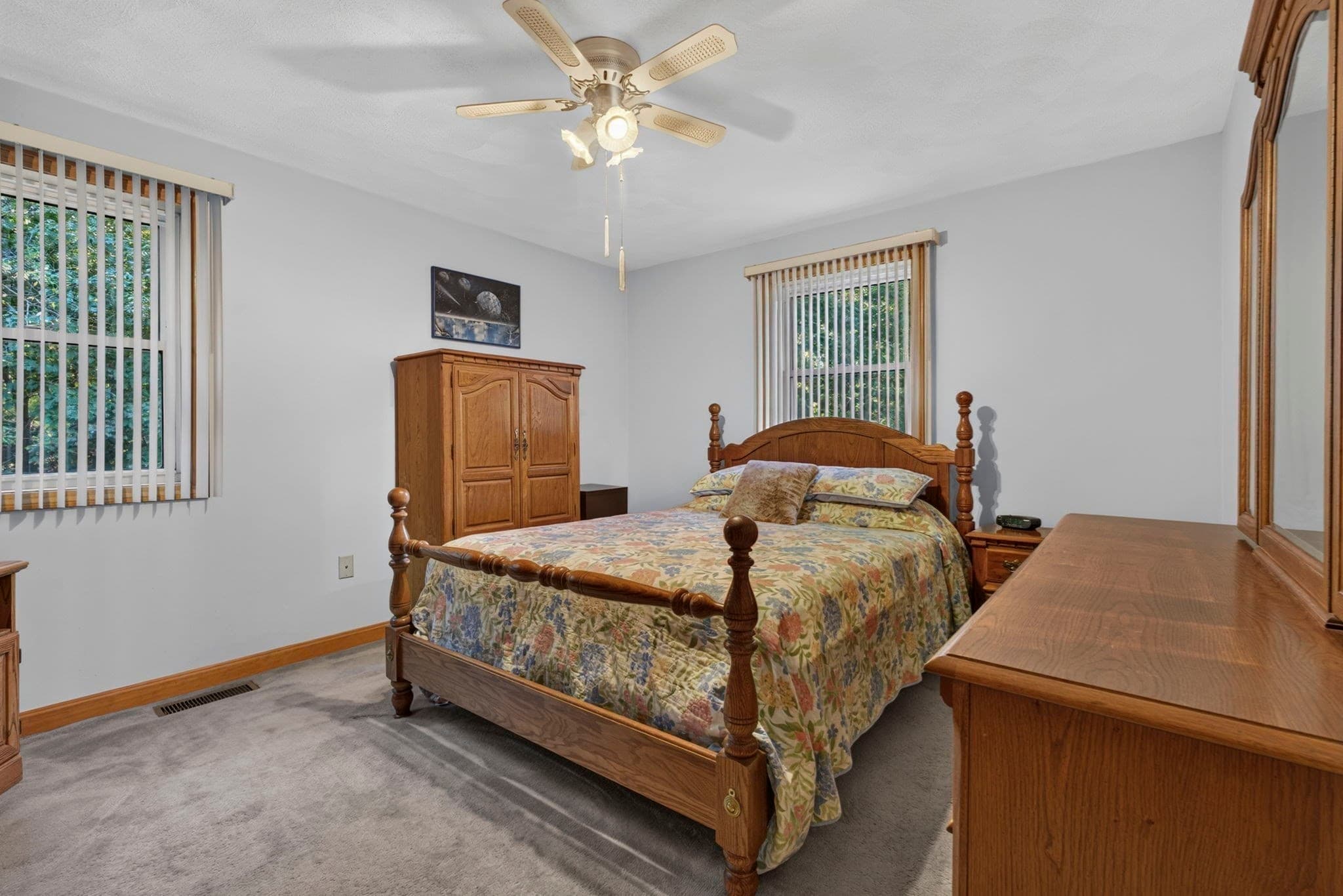 Single Family Residence at 4 Wildwood Terrace, Saugus MA 01906, Saugus, photo 20 of 40