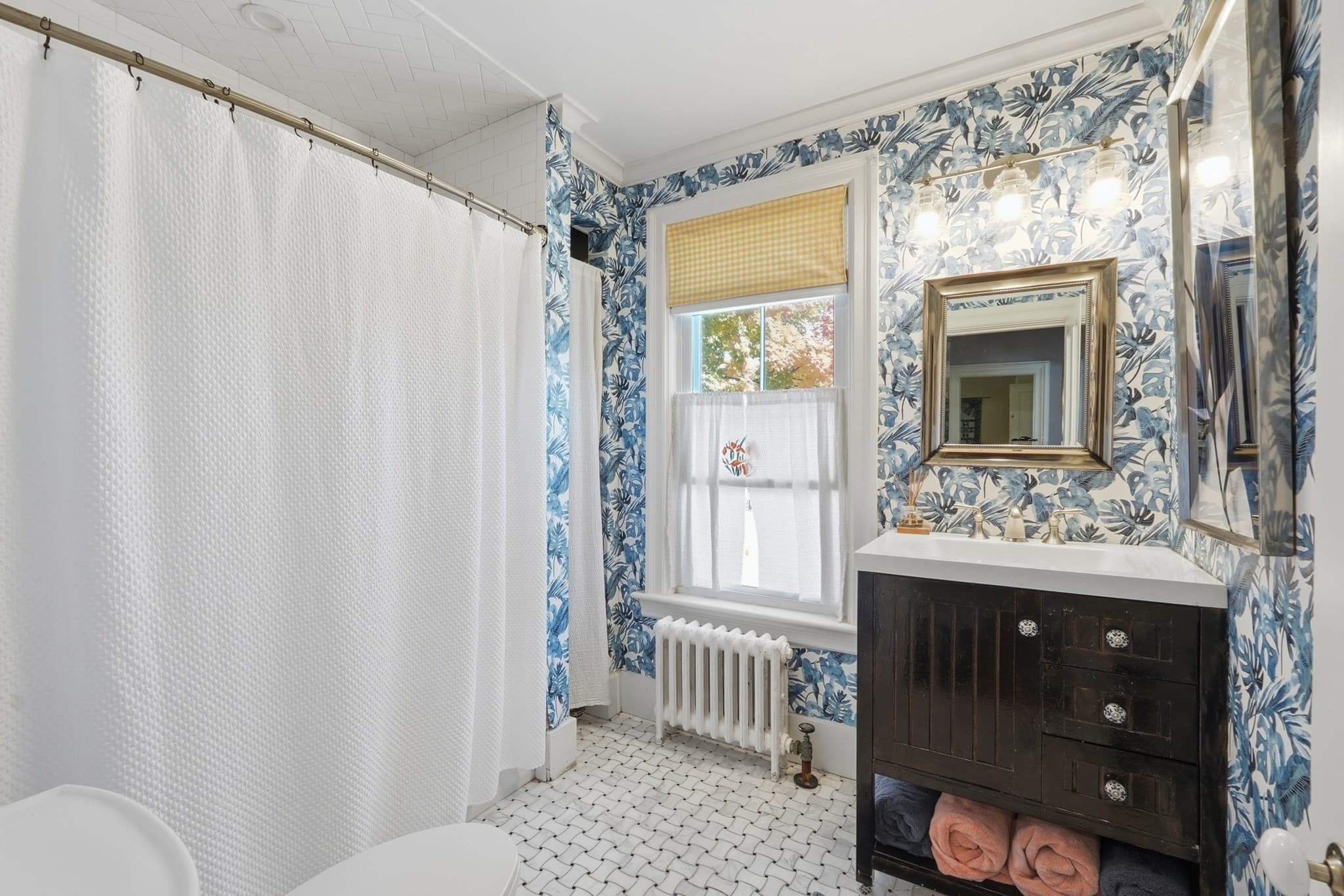 Single Family Residence at 165 Holden St, Worcester MA 01606, Worcester, photo 27 of 37