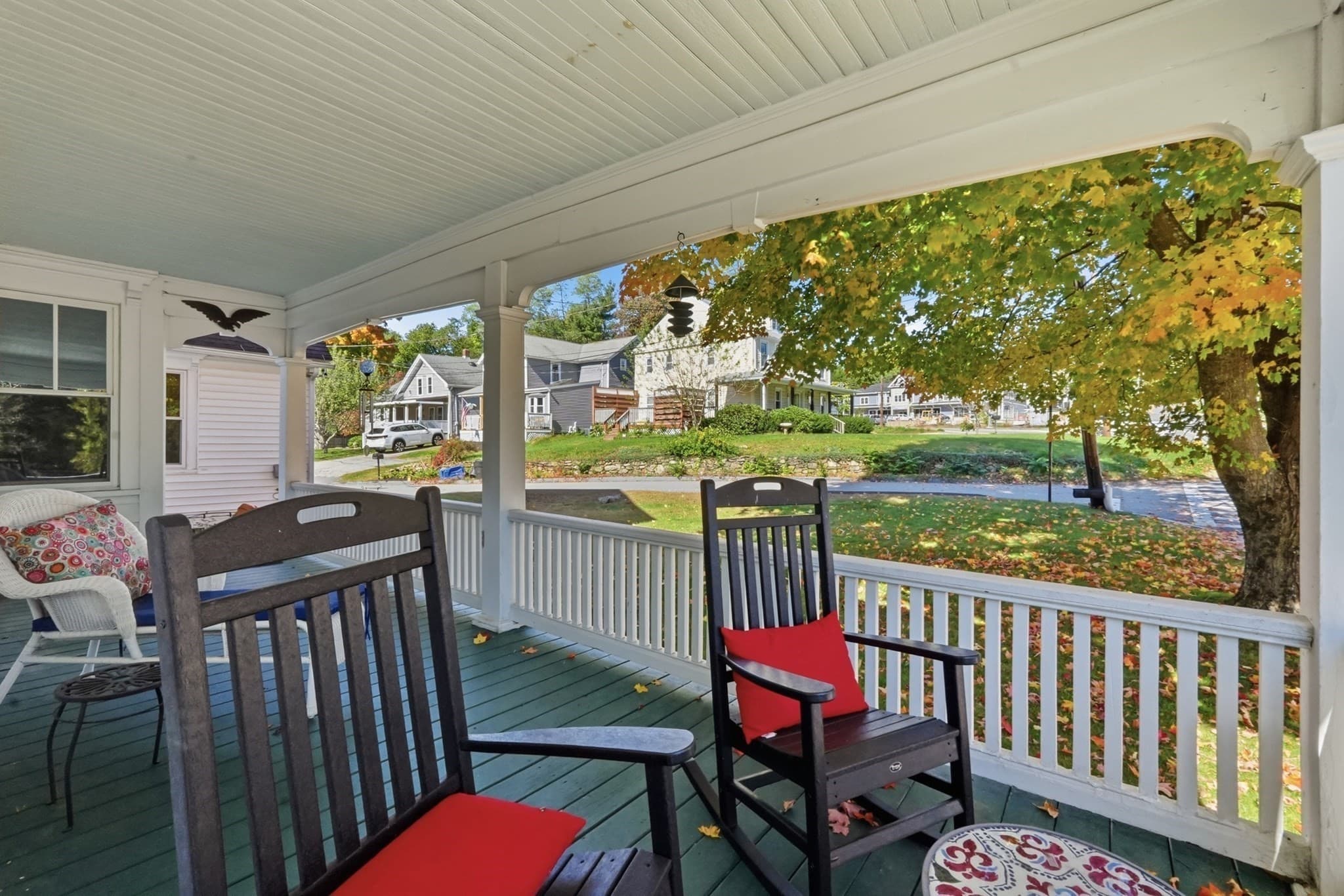 Single Family Residence at 165 Holden St, Worcester MA 01606, Worcester, photo 5 of 37