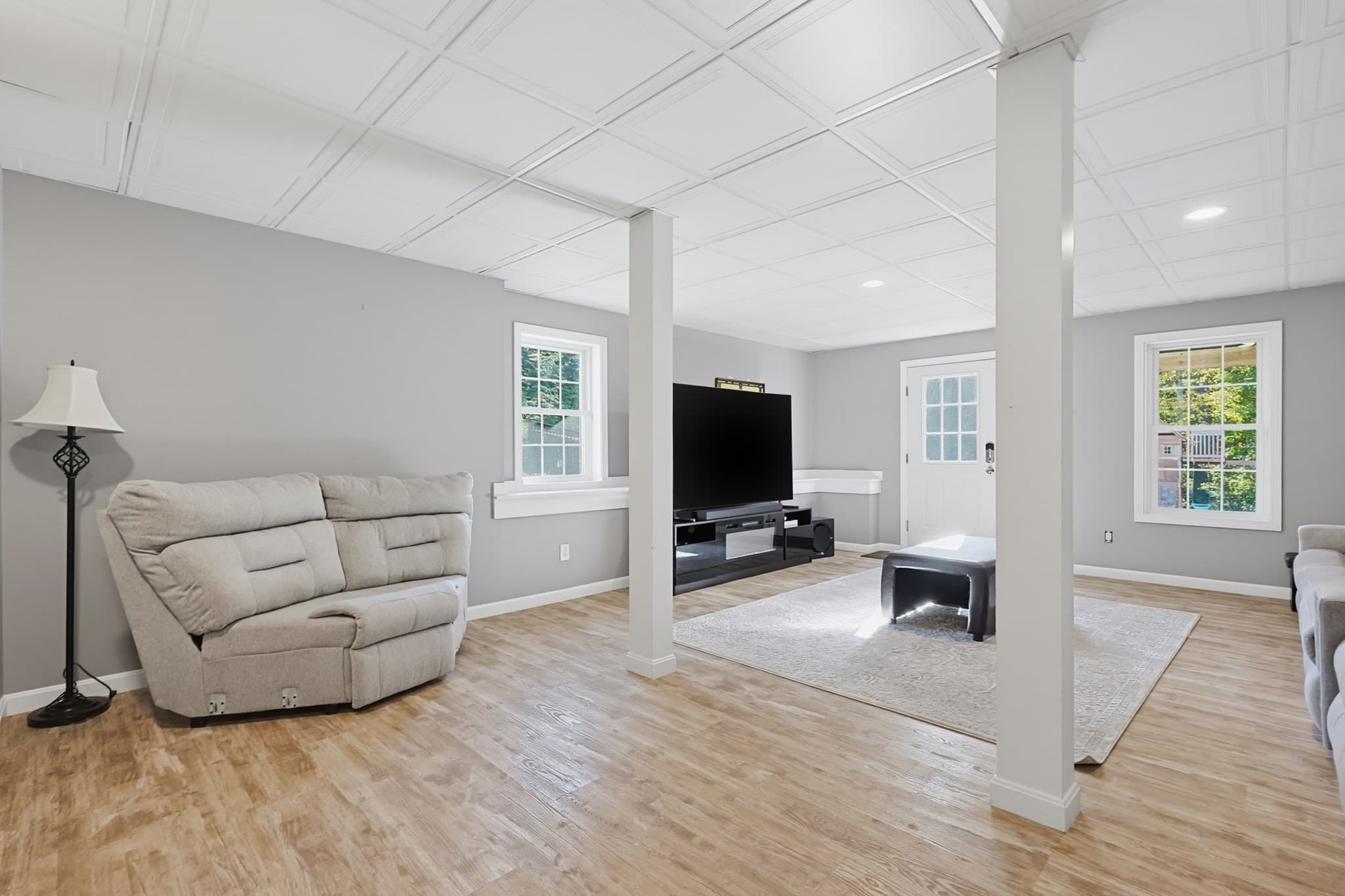Single Family Residence at 190 Hannah Dr, Northbridge MA 01588, Northbridge, photo 32 of 42
