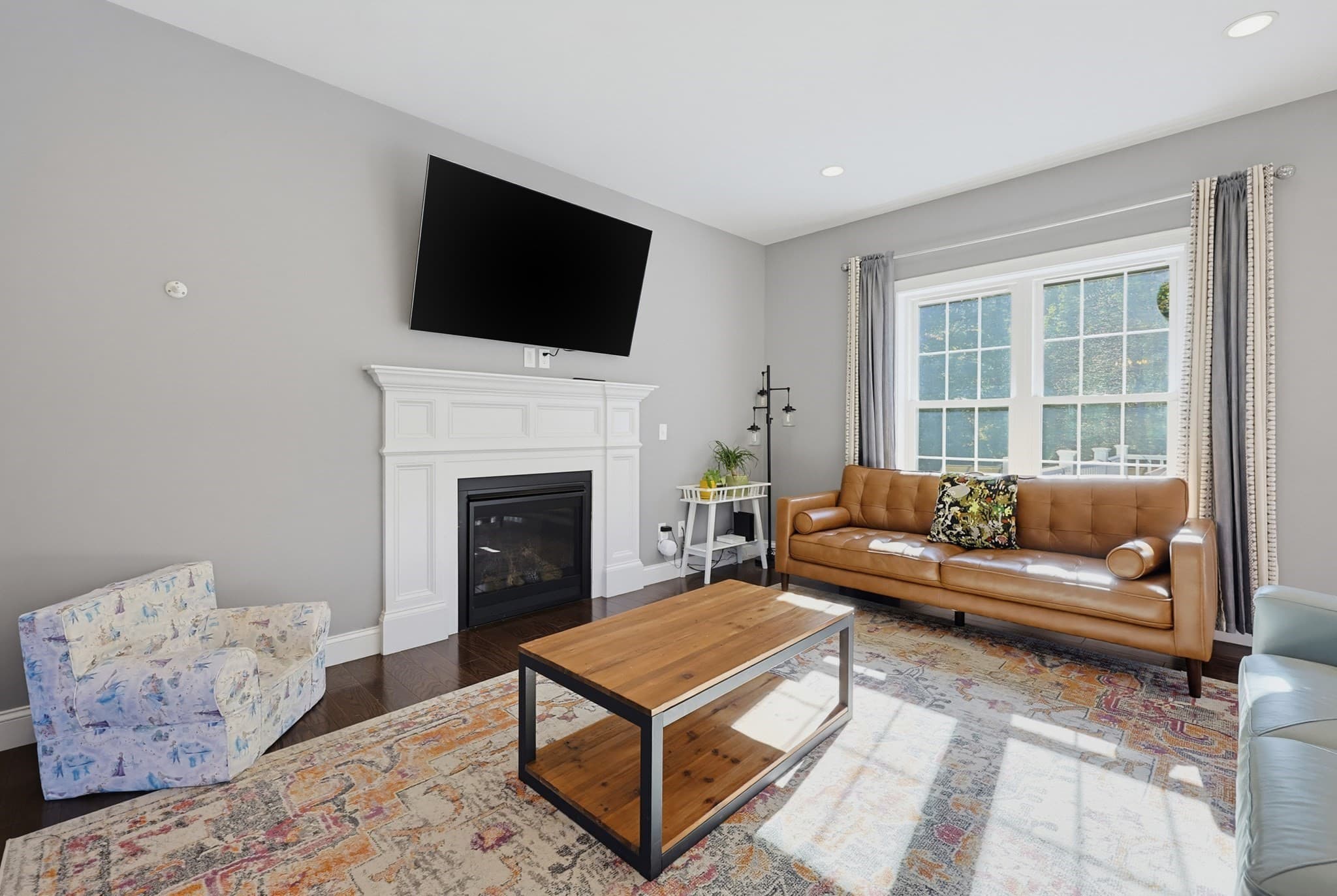 Single Family Residence at 190 Hannah Dr, Northbridge MA 01588, Northbridge, photo 9 of 42