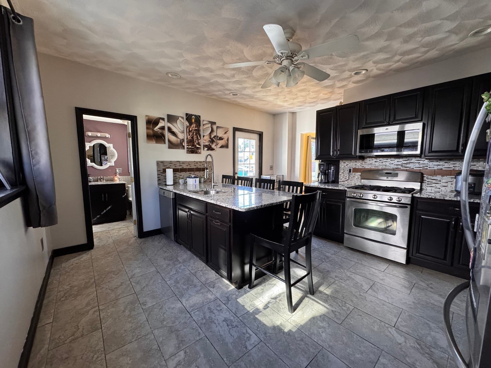 Single Family Residence at 454 Broadway, Lynn MA 01904, Lynn, photo 15 of 33