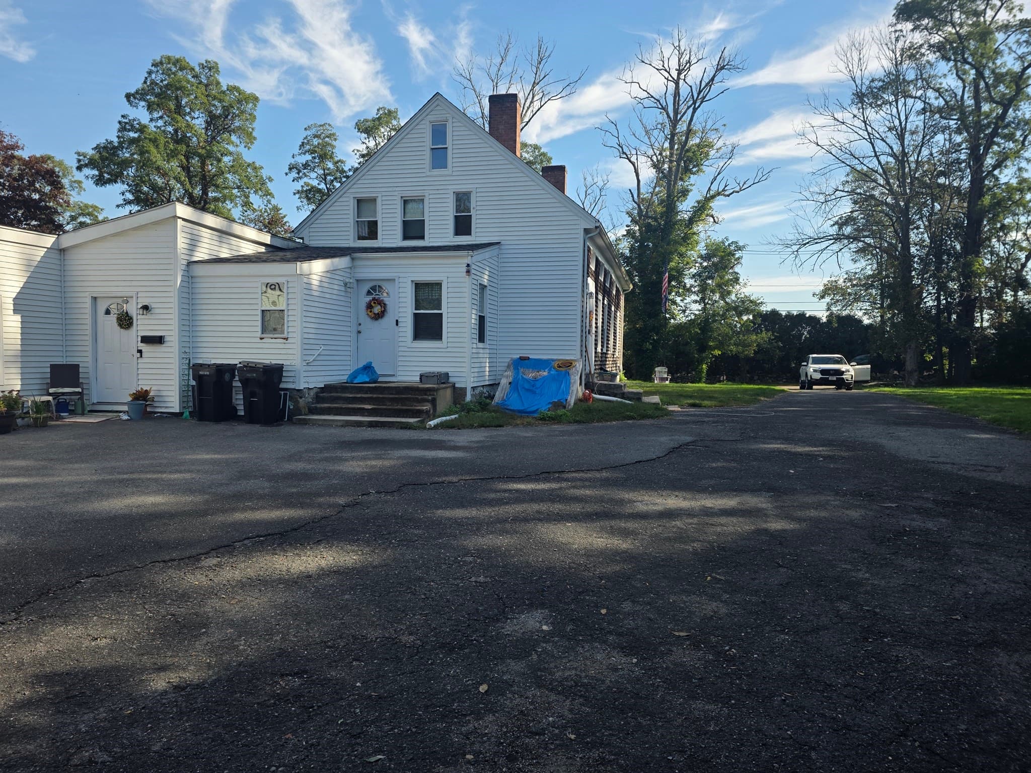 Single Family Residence at 434 Hixville Rd, Dartmouth MA 02747, Dartmouth, photo 3 of 4