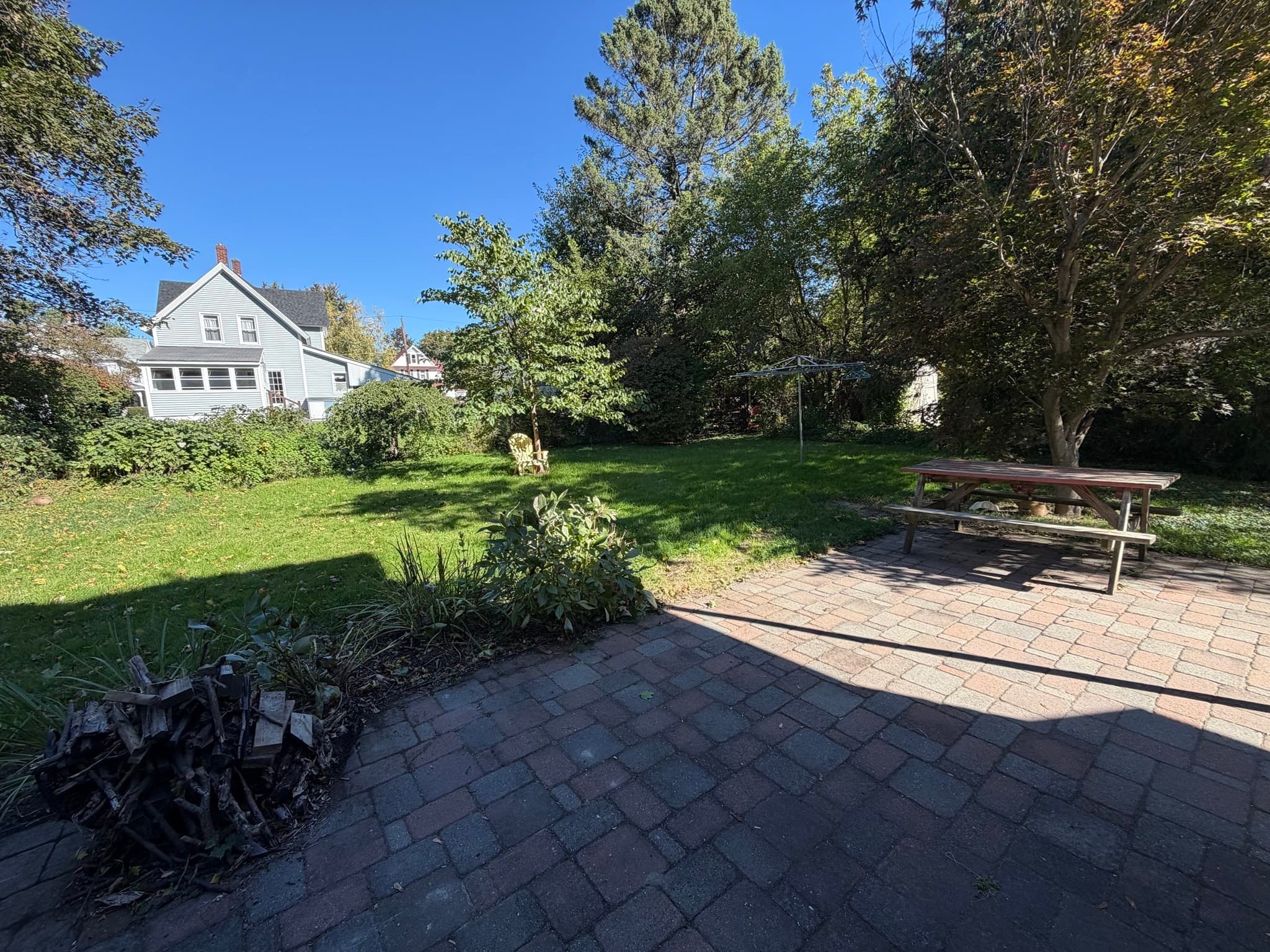 Single Family Residence at 23 Phillips St, Greenfield MA 01301, Greenfield, photo 5 of 27