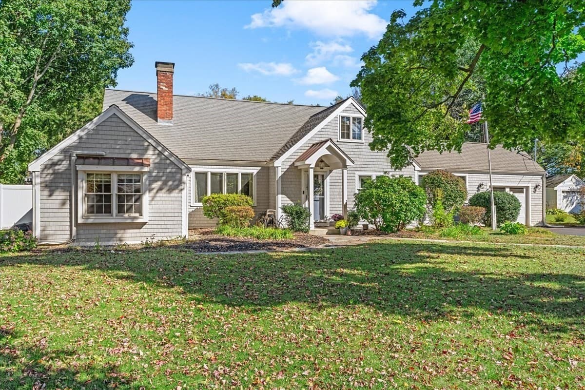 532 Hatherly Rd, Scituate MA 02066