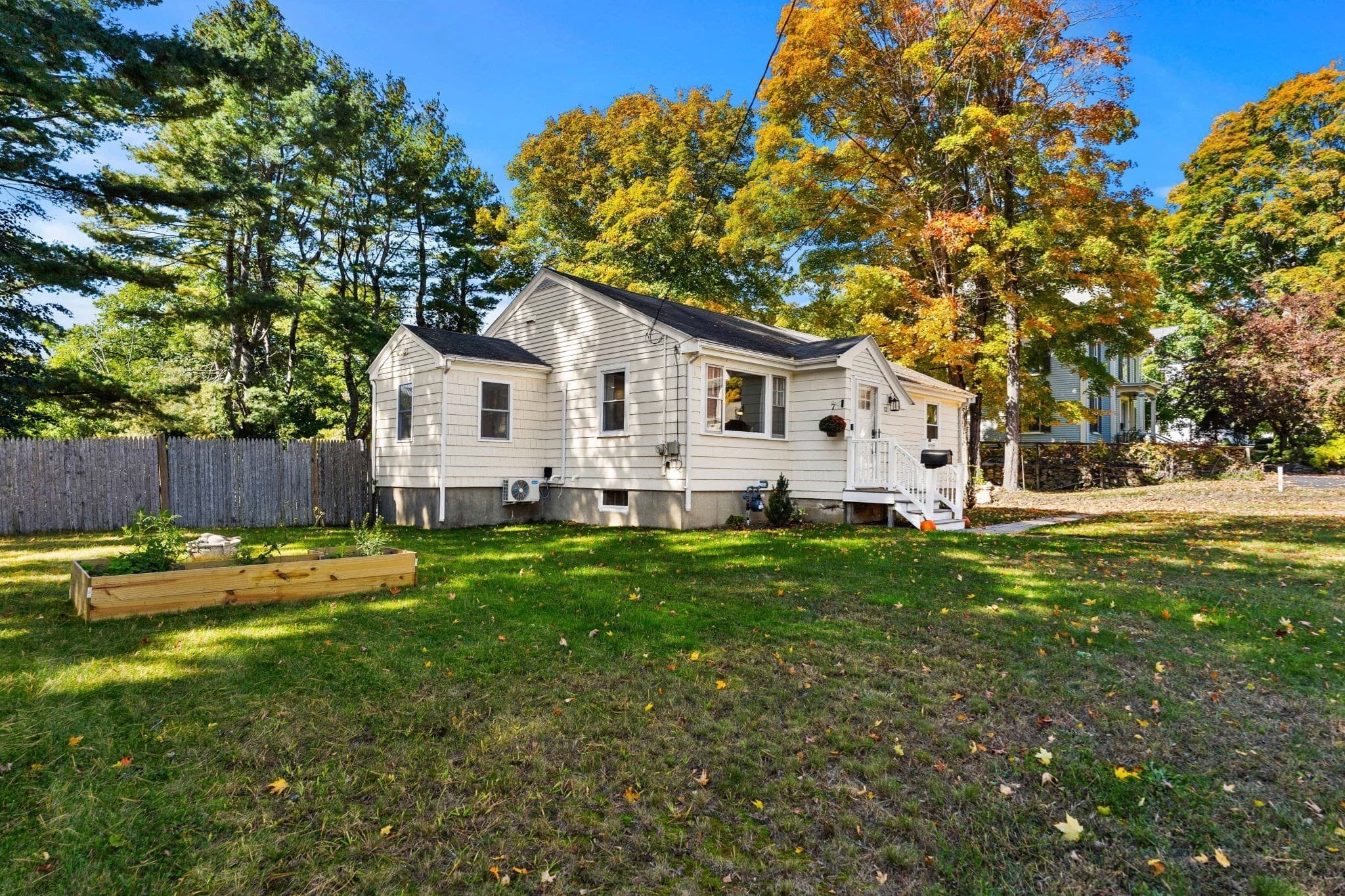 Single Family Residence at 12 Nelson Avenue, Georgetown MA 01833, Georgetown, photo 2 of 41