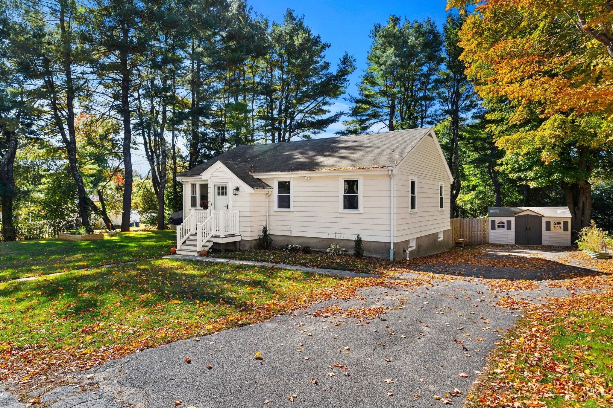 Single Family Residence at 12 Nelson Avenue, Georgetown MA 01833, Georgetown, photo 3 of 41