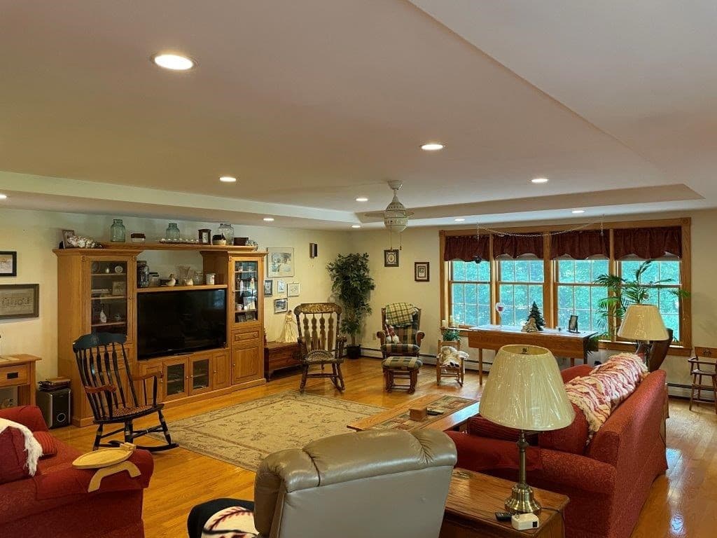 Single Family Residence at 77 Newton, Greenfield MA 01301, Greenfield, photo 5 of 28