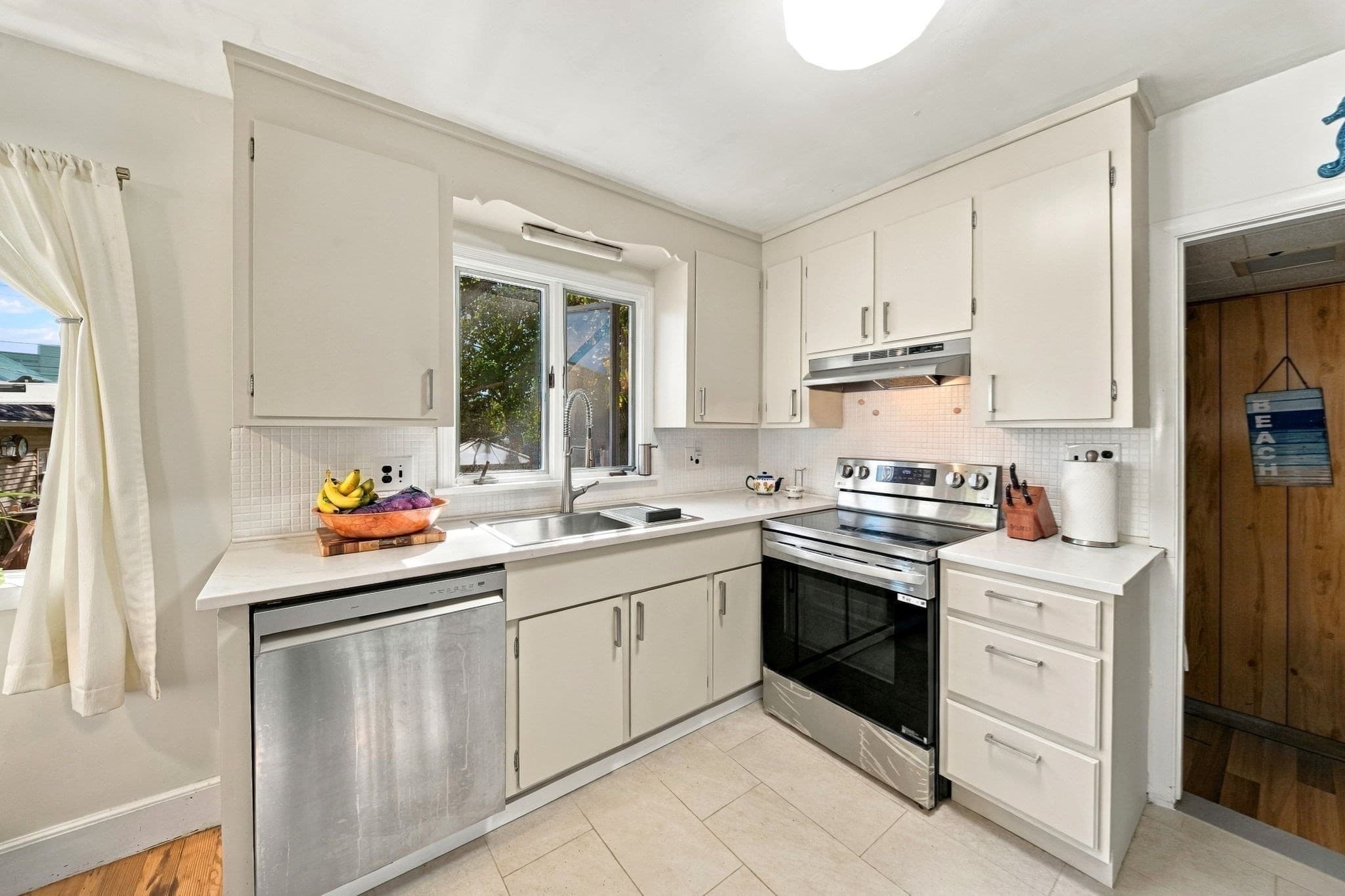 Single Family Residence at 6 Alice Street, Revere MA 02151, Revere, photo 16 of 42