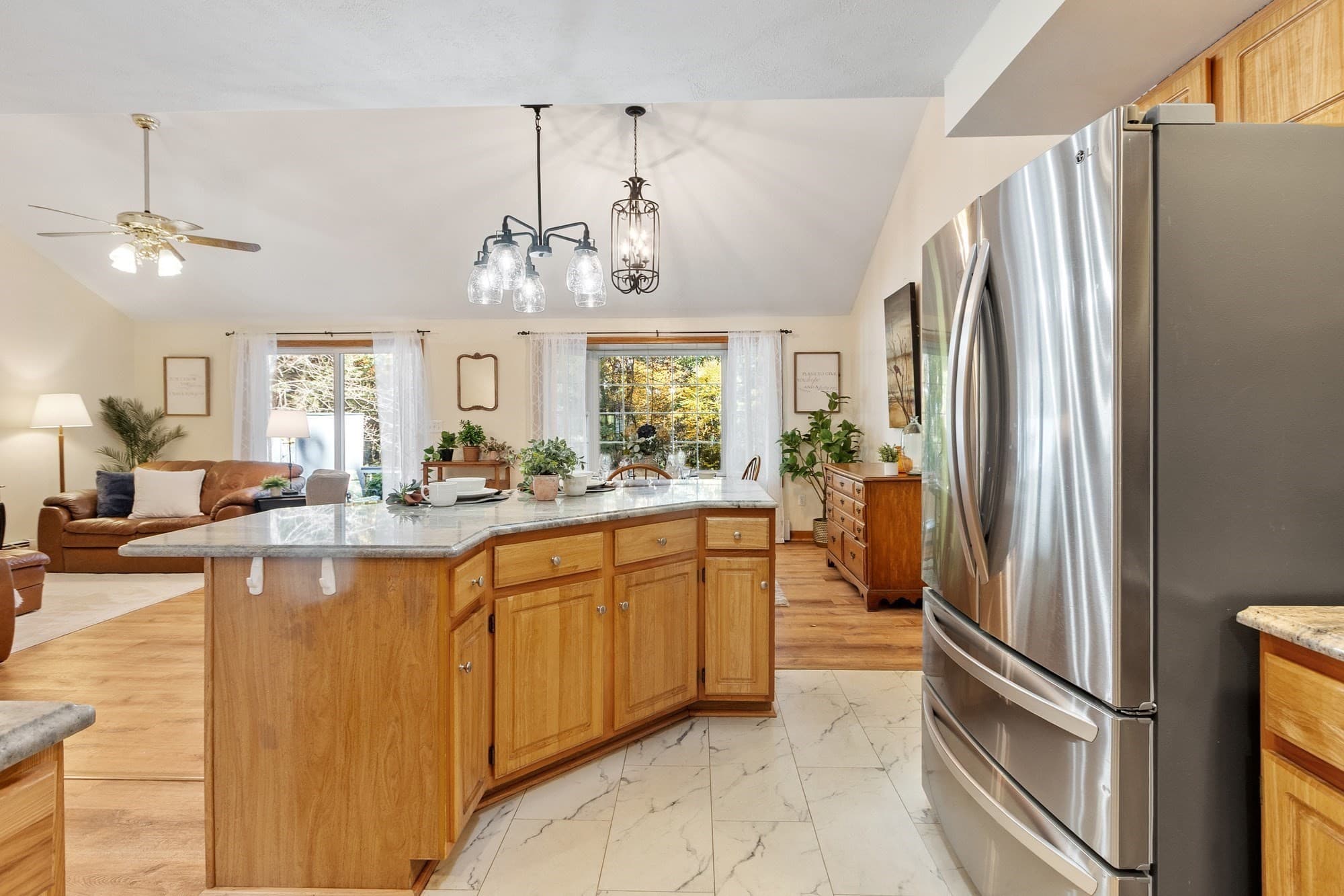 Single Family Residence at 260 Ash St., Winchendon MA 01475, photo 5 of 41