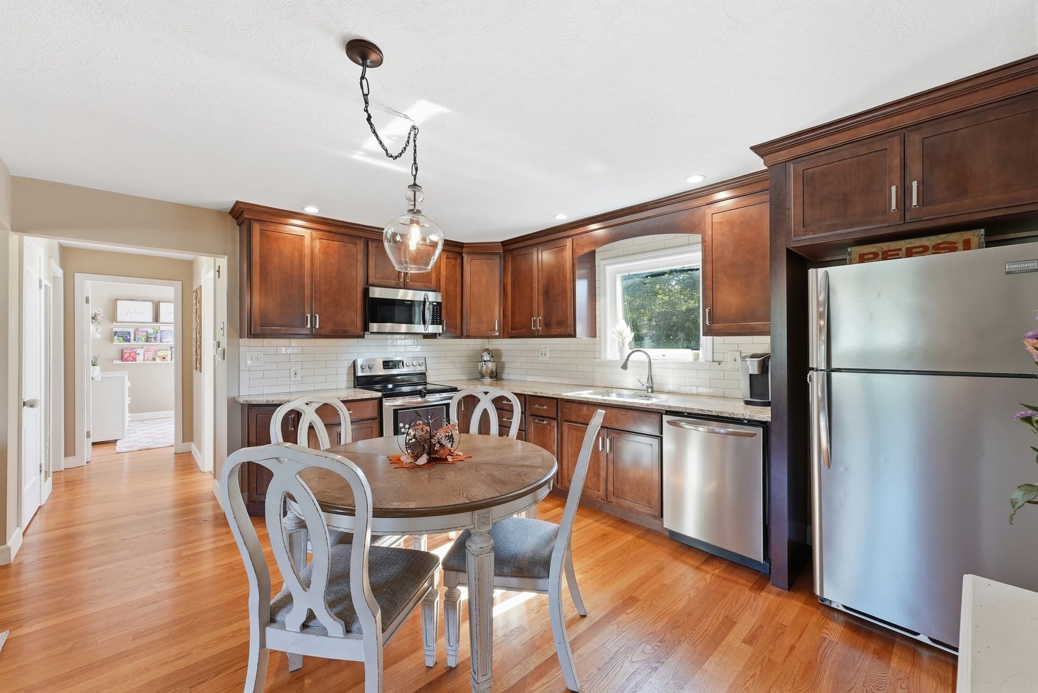 Single Family Residence at 724 Dewey St, West Springfield MA 01089, West Springfield, photo 7 of 39