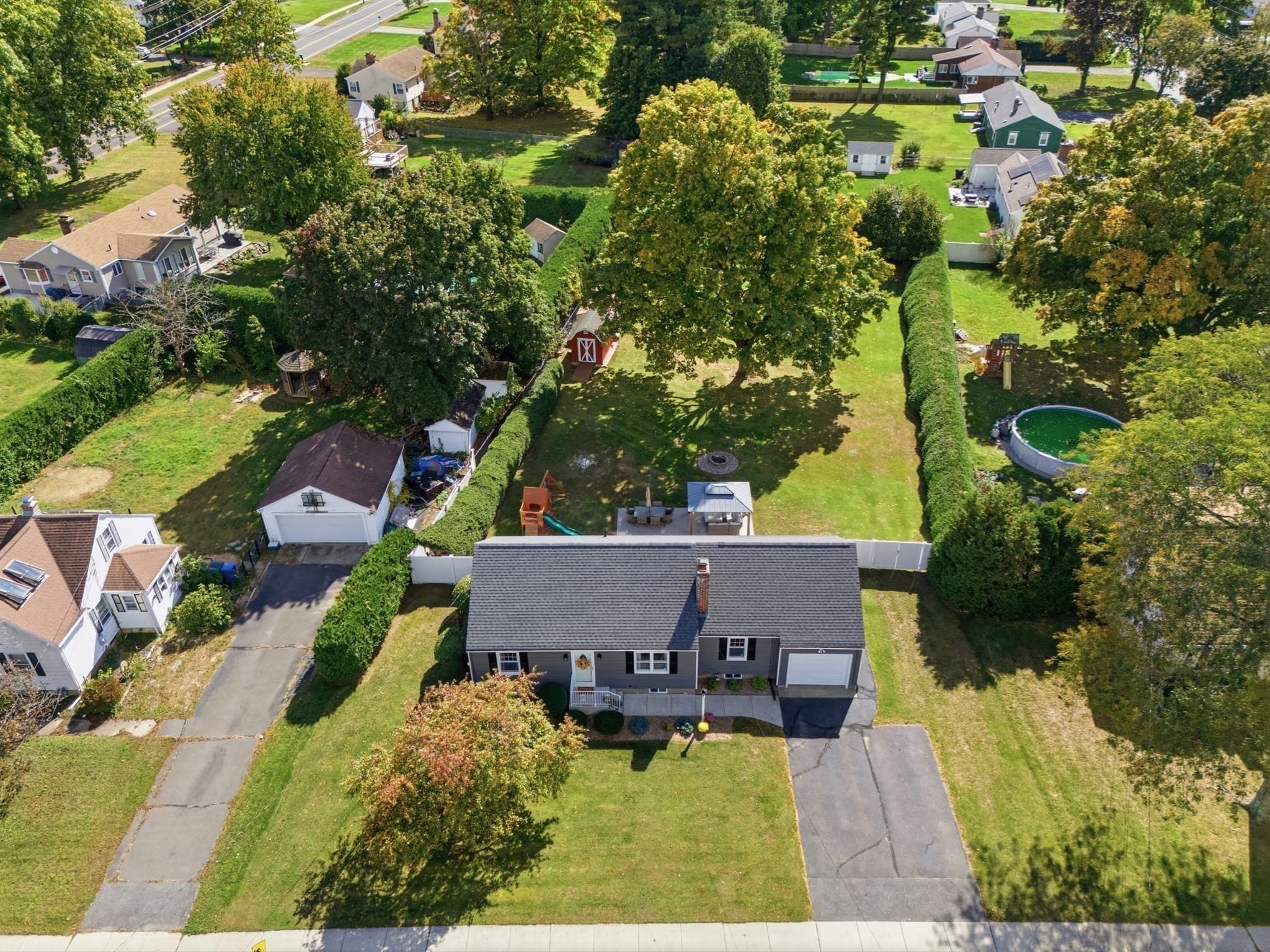 Single Family Residence at 724 Dewey St, West Springfield MA 01089, West Springfield, photo 37 of 39