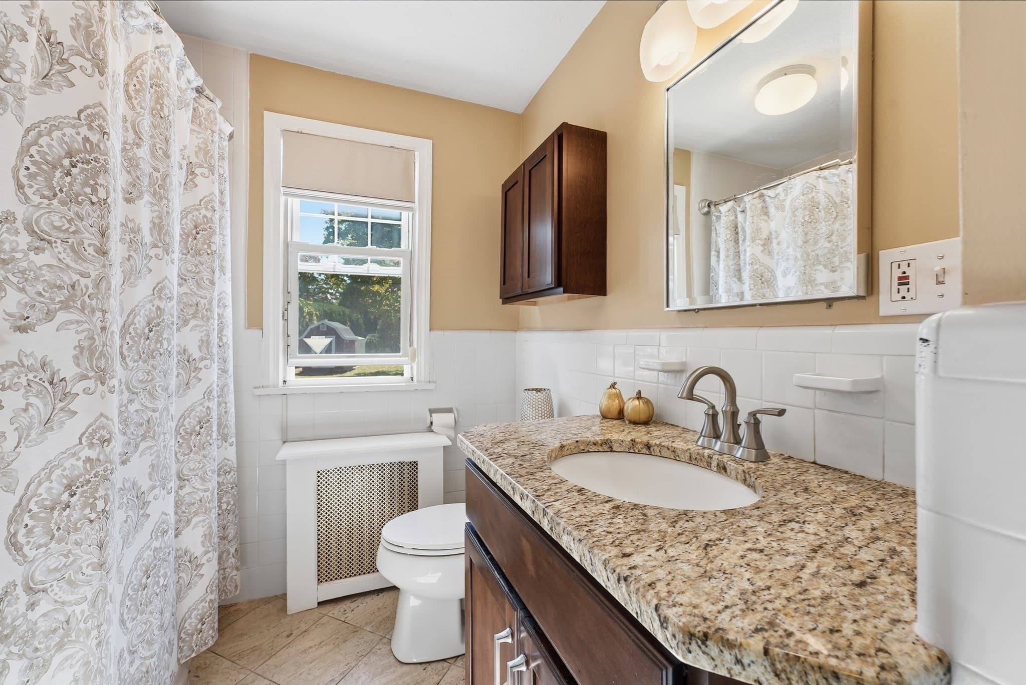 Single Family Residence at 724 Dewey St, West Springfield MA 01089, West Springfield, photo 21 of 39