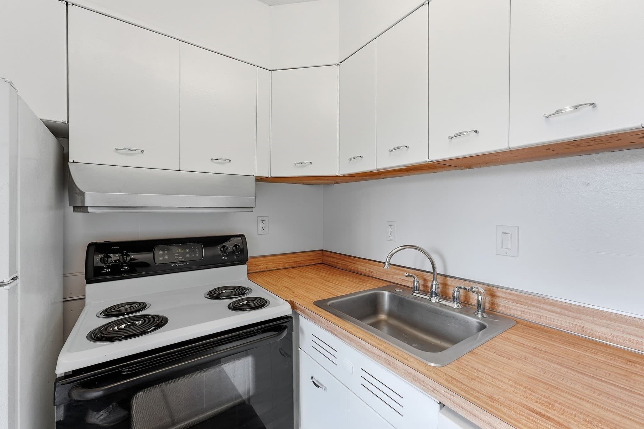 Condominium at 101 Mulberry Street # 508, Springfield MA 01105, Springfield, photo 12 of 41