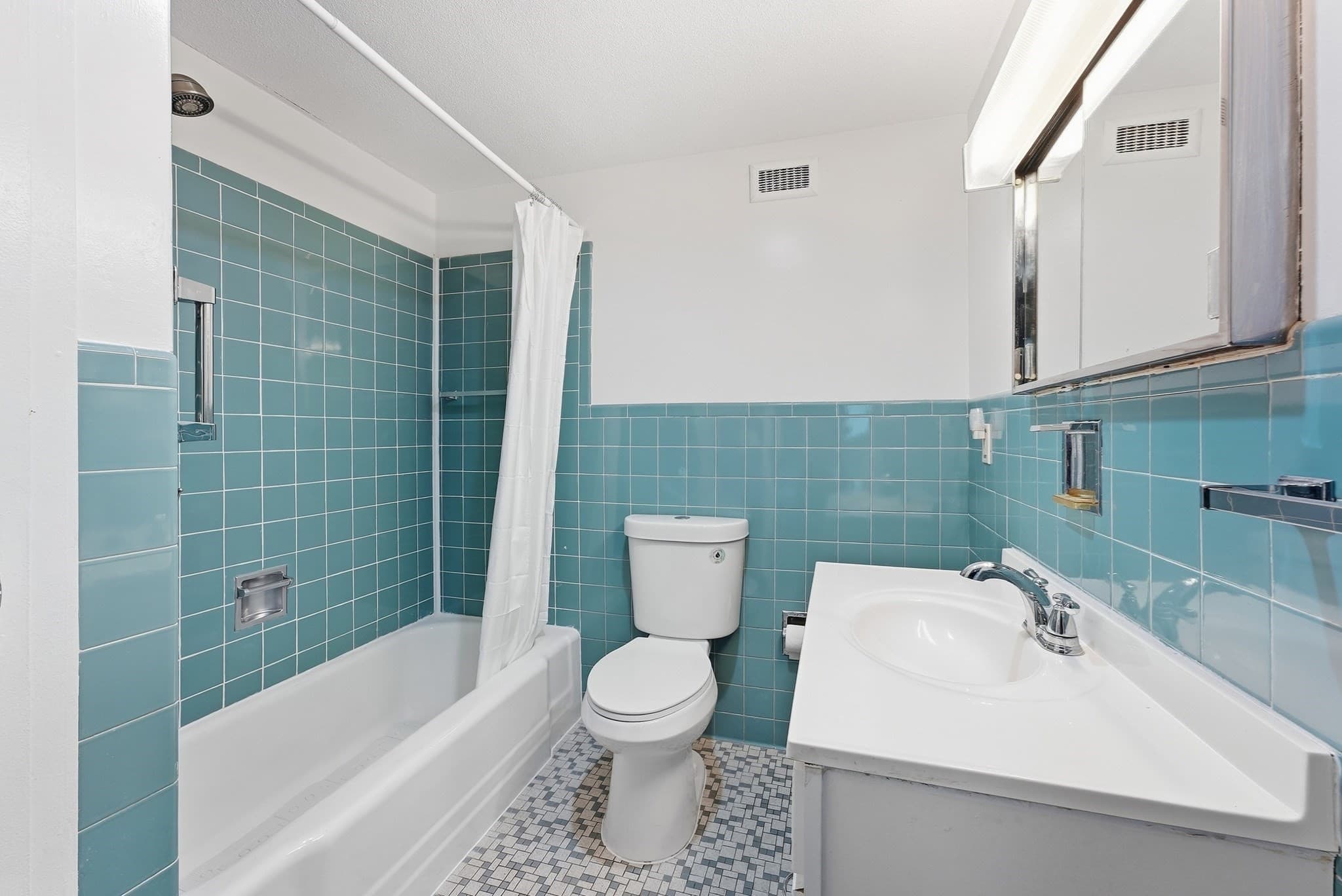 Condominium at 101 Mulberry Street # 508, Springfield MA 01105, Springfield, photo 20 of 41