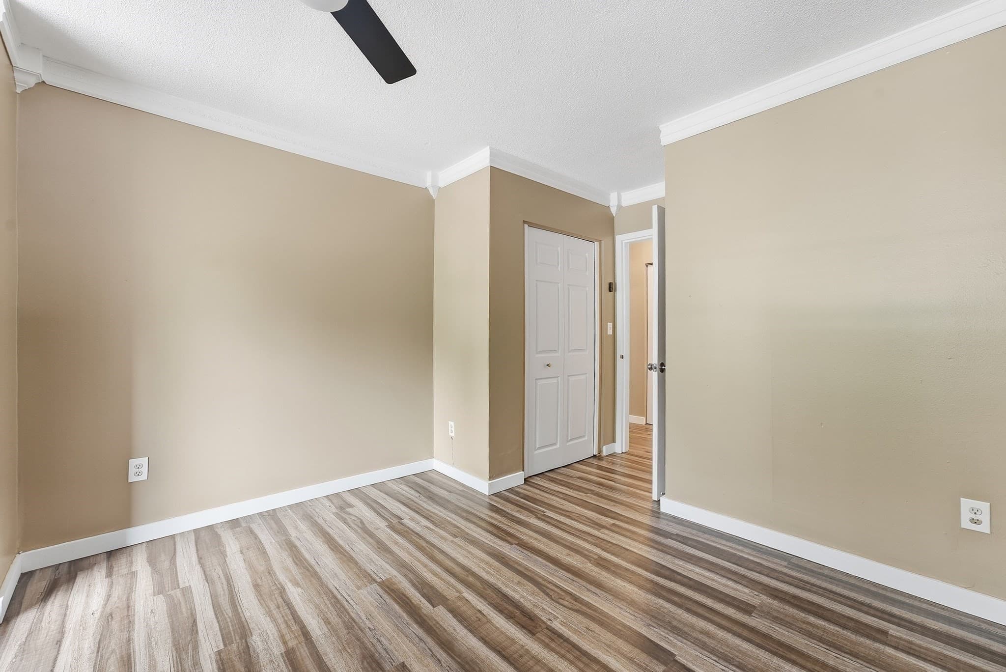 Condominium at 101 Mulberry Street # 120, Springfield MA 01105, Springfield, photo 28 of 41