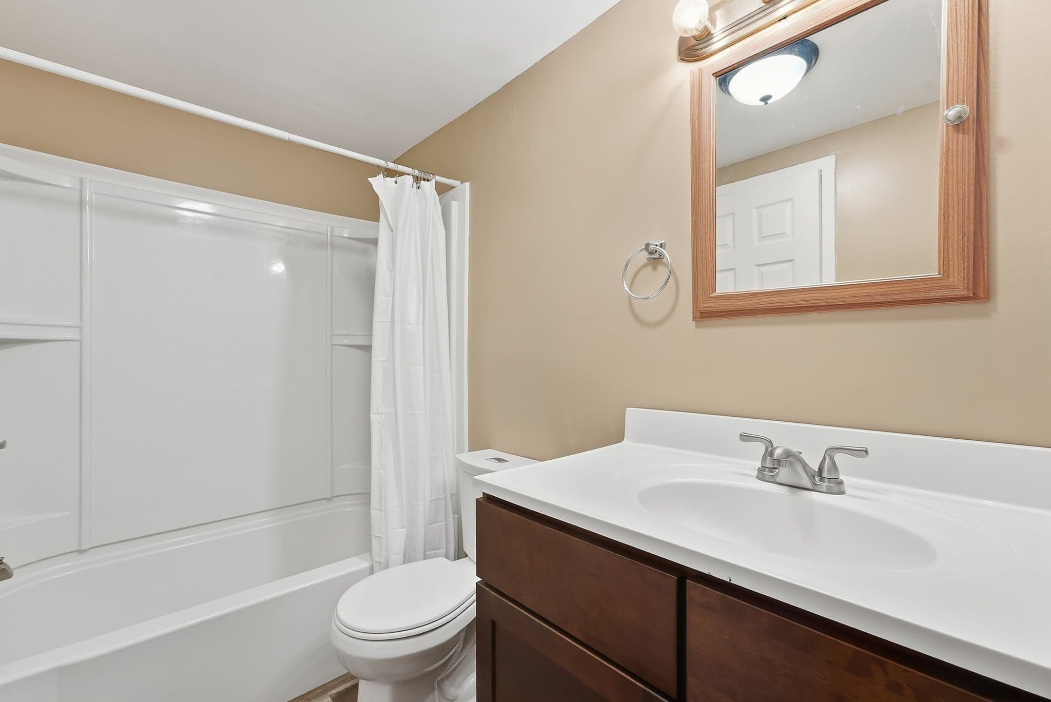 Condominium at 101 Mulberry Street # 120, Springfield MA 01105, Springfield, photo 19 of 41