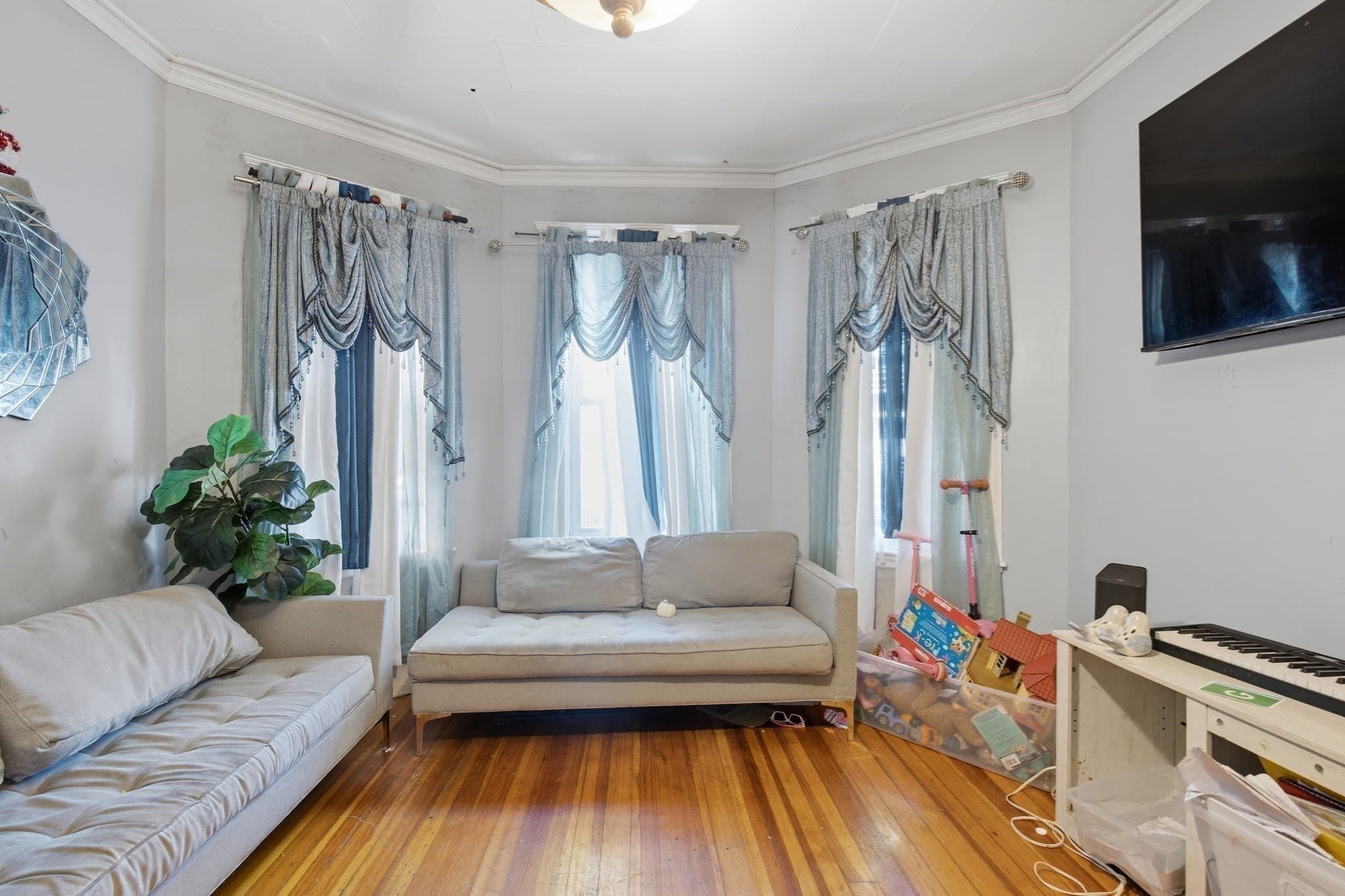 3 Family at 19 Samoset St, Boston MA 02124, Boston, photo 11 of 33