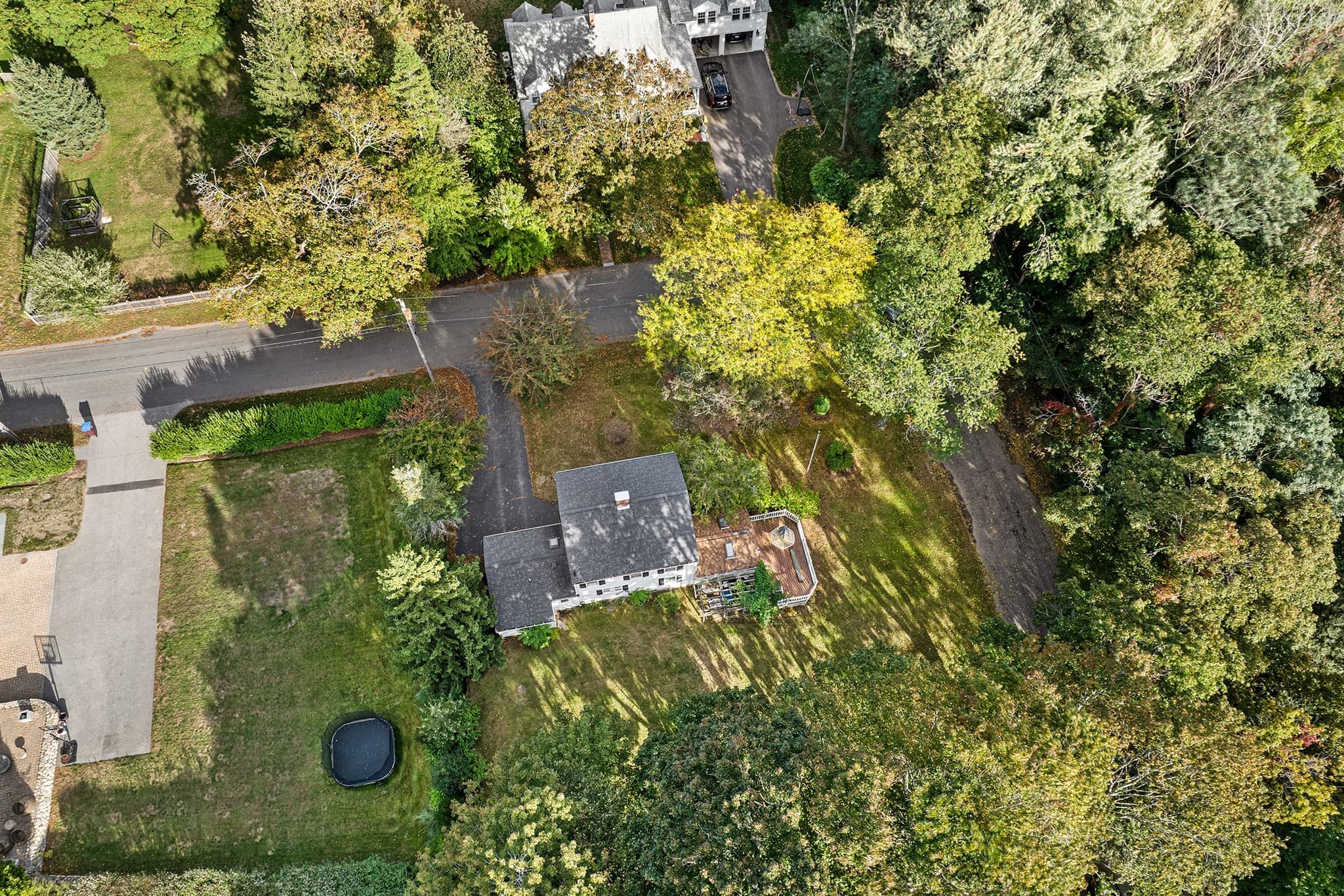 Single Family Residence at 11 Arnold Rd, Hingham MA 02043, Hingham, photo 4 of 28