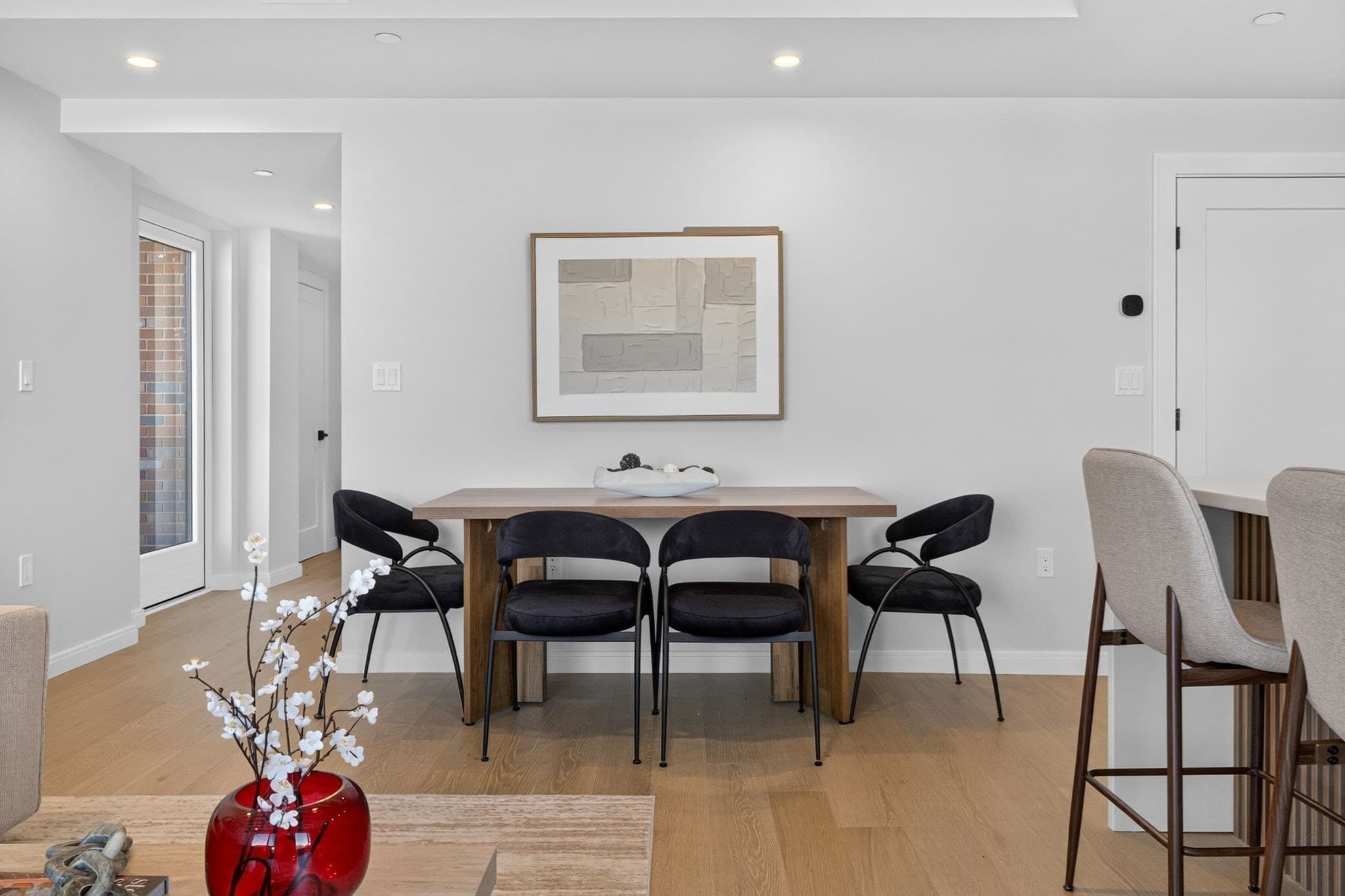 Condominium at 125 Lowell Street # 603, Somerville MA 02143, Somerville, photo 5 of 23