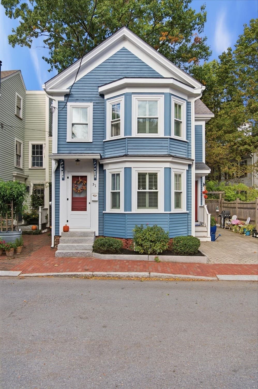 Single Family Residence at 51 Temple Street, Newburyport MA 01950, Newburyport, photo 2 of 39
