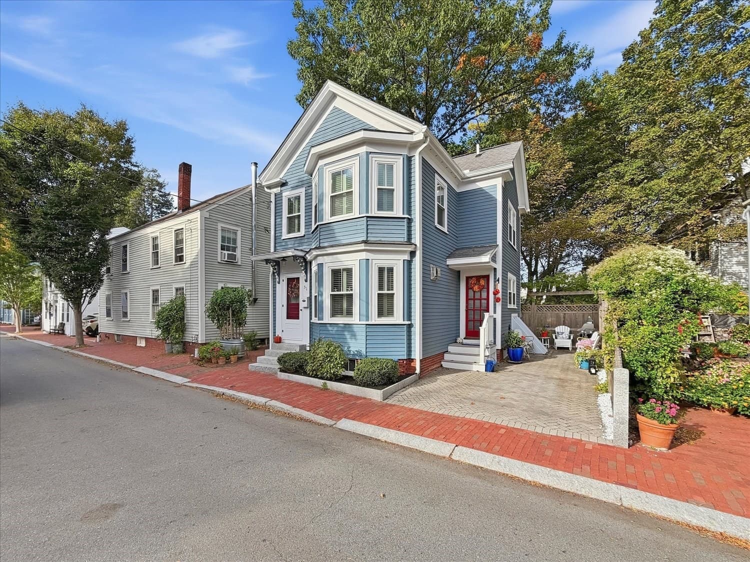 51 Temple Street, Newburyport MA 01950