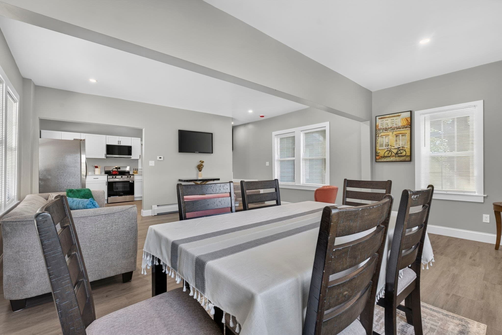 Single Family Residence at 19 Genessee, Worcester MA 01603, Worcester, photo 11 of 34