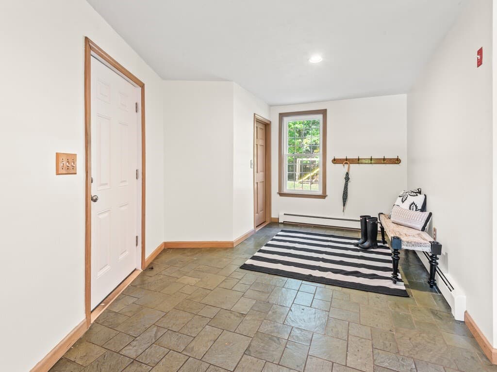 Single Family Residence at 12 Fort Apache Dr, Franklin MA 02038, Franklin, photo 27 of 28