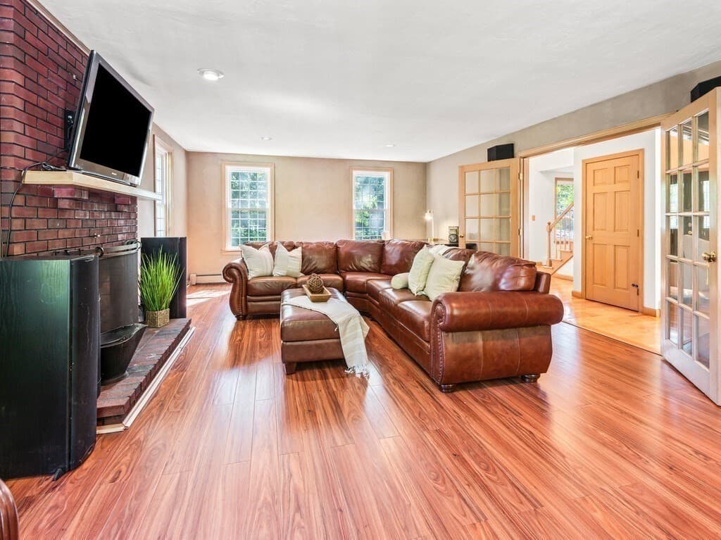 Single Family Residence at 12 Fort Apache Dr, Franklin MA 02038, Franklin, photo 13 of 28