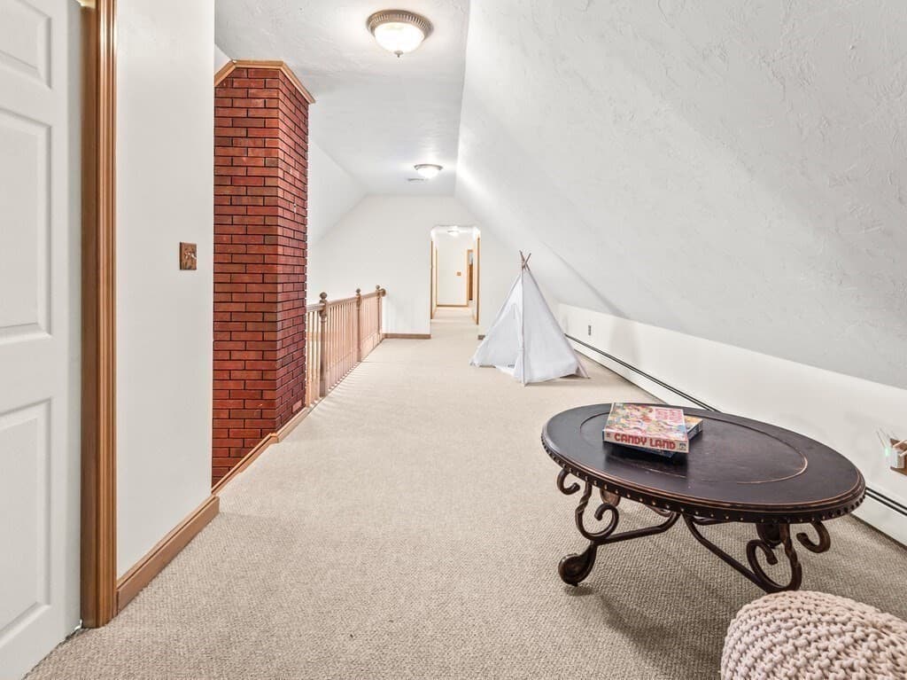 Single Family Residence at 12 Fort Apache Dr, Franklin MA 02038, Franklin, photo 19 of 28