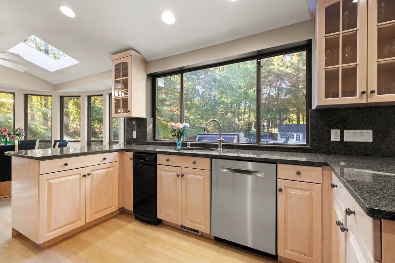 Single Family Residence at 17 Mallard Dr, Sharon MA 02067, Sharon, photo 17 of 42