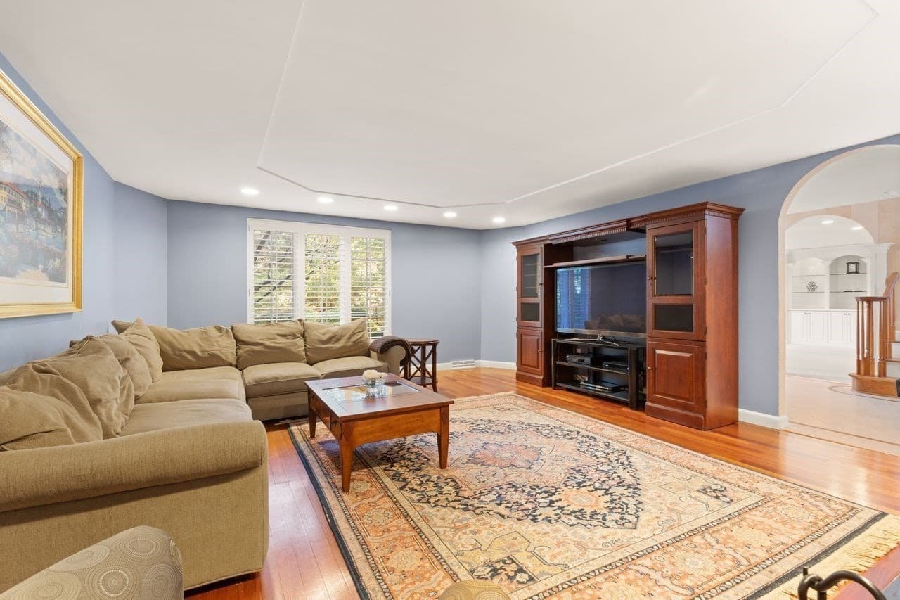 Single Family Residence at 17 Mallard Dr, Sharon MA 02067, Sharon, photo 22 of 42