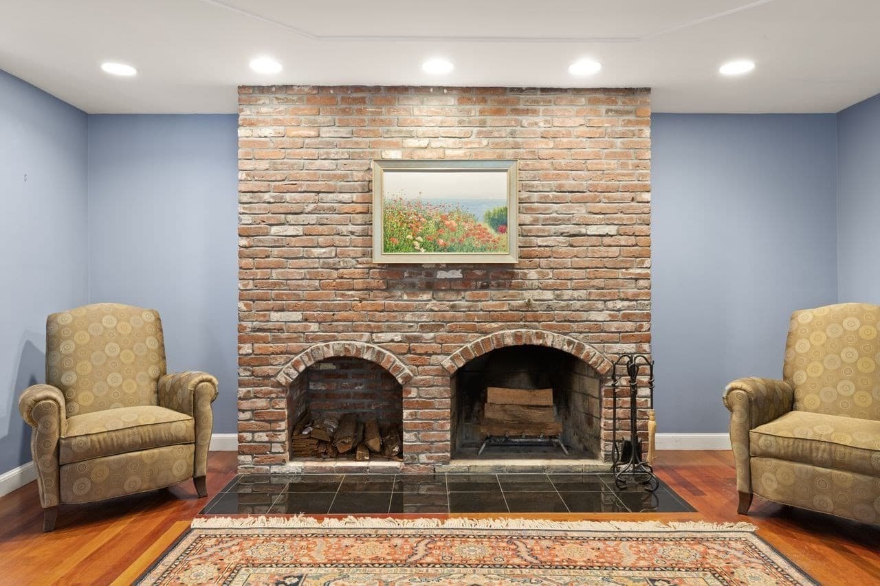 Single Family Residence at 17 Mallard Dr, Sharon MA 02067, Sharon, photo 21 of 42
