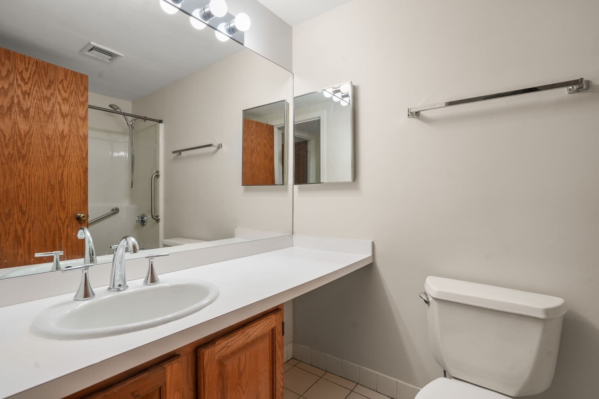 Condominium at 330 Sunderland Rd # 22, Worcester MA 01604, Worcester, photo 16 of 37