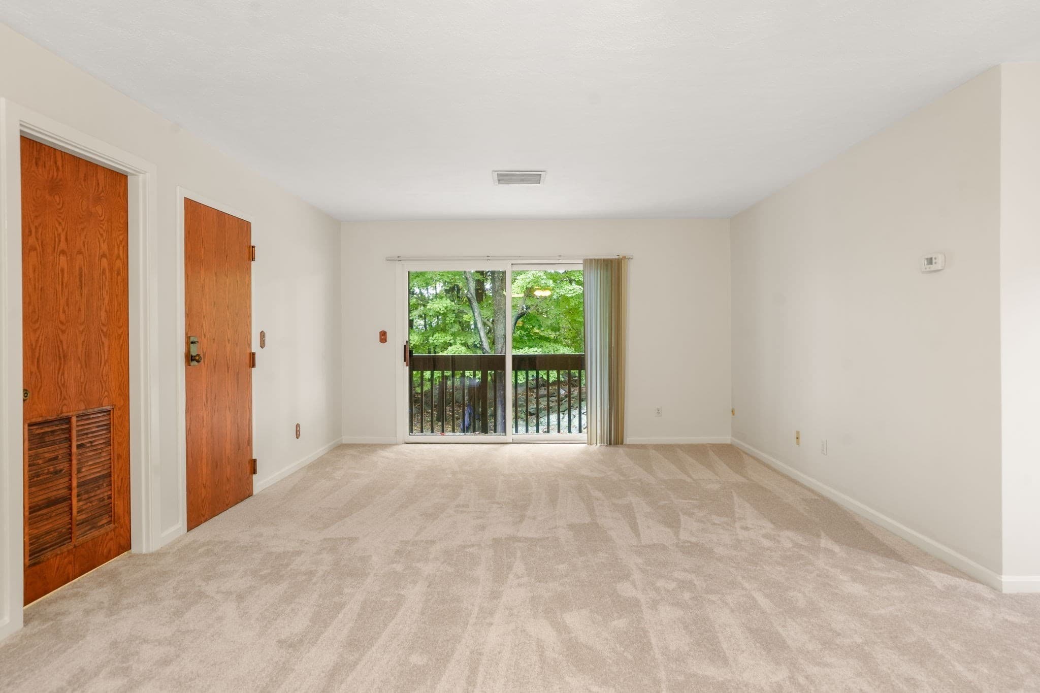 Condominium at 330 Sunderland Rd # 22, Worcester MA 01604, Worcester, photo 19 of 37