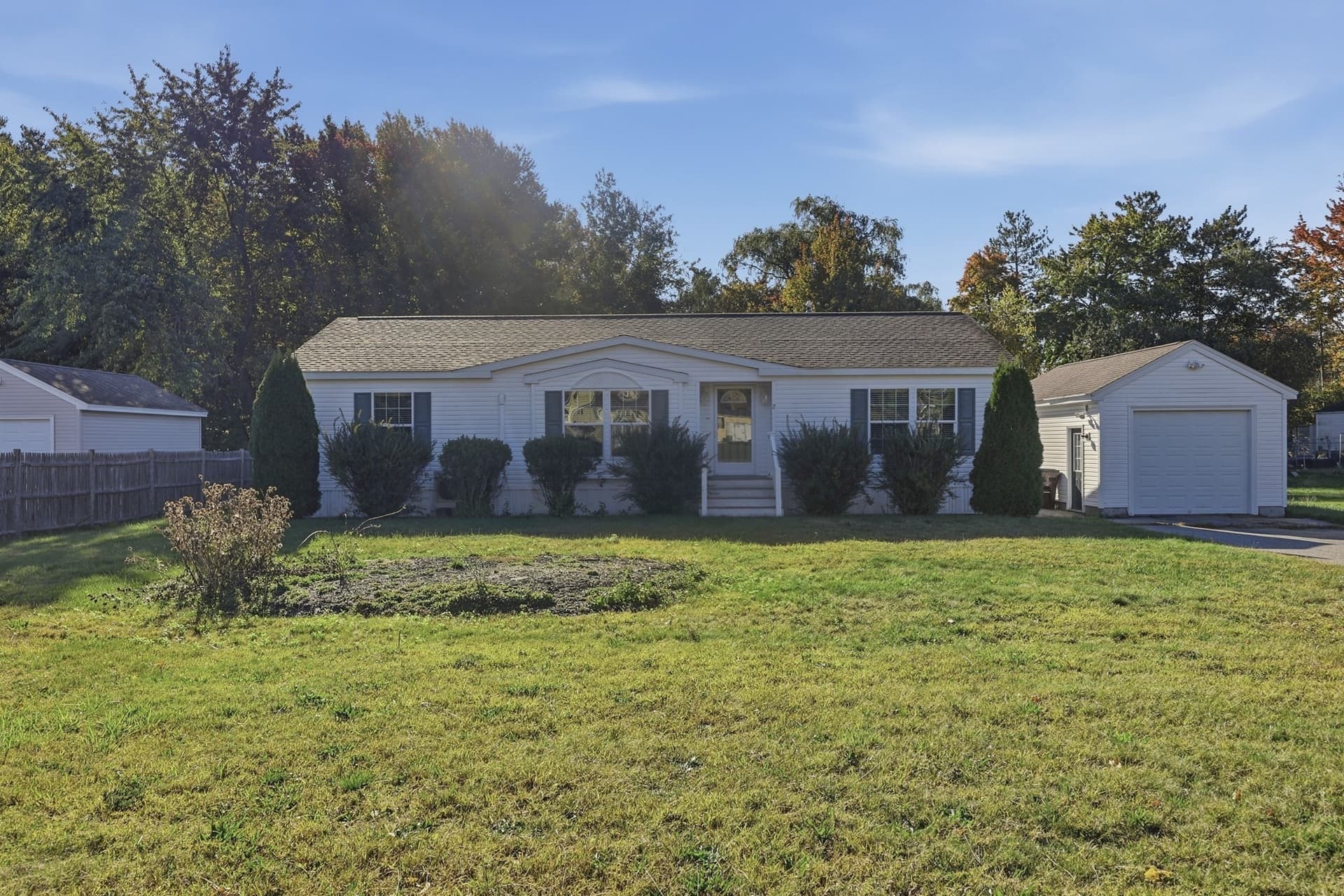 2 Kendell Lane, Salisbury MA 01952