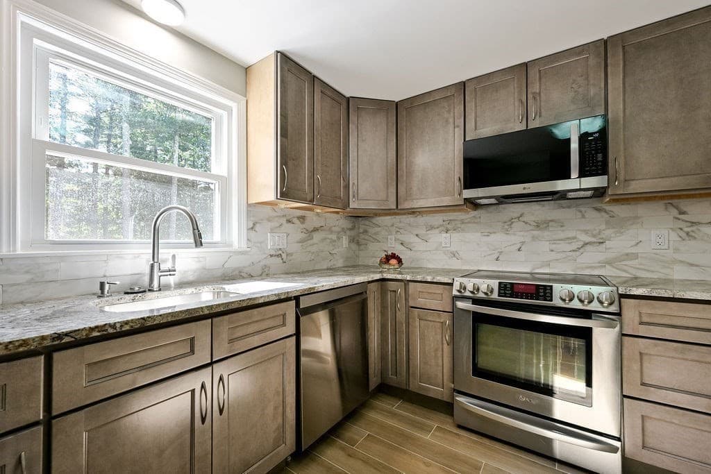 Single Family Residence at 25 Neal St, Walpole MA 02081, Walpole, photo 10 of 40
