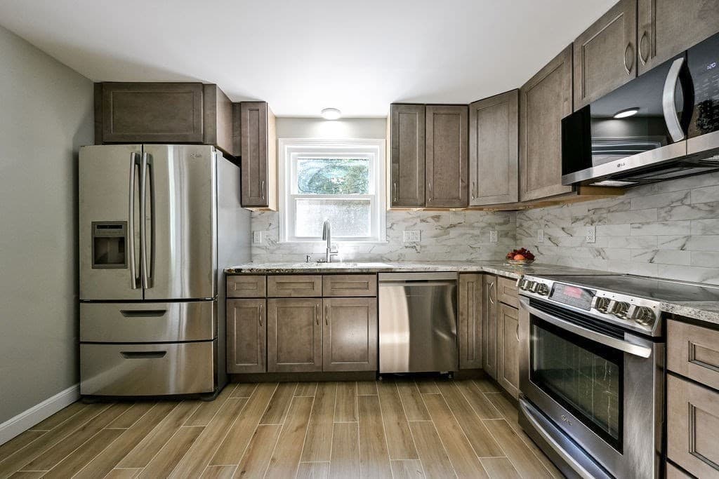 Single Family Residence at 25 Neal St, Walpole MA 02081, Walpole, photo 8 of 40