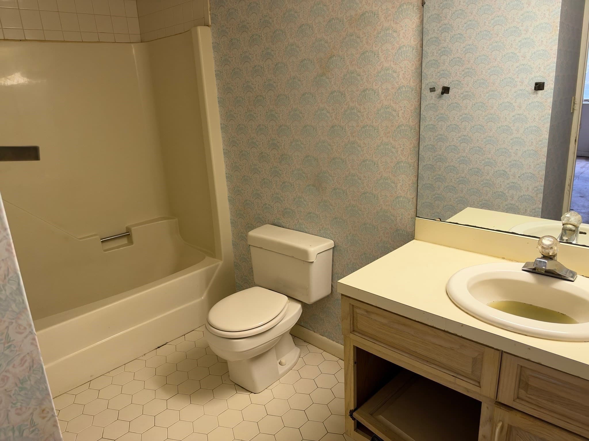Condominium at 20 Chapman St # 102, Weymouth MA 02189, Weymouth, photo 13 of 14