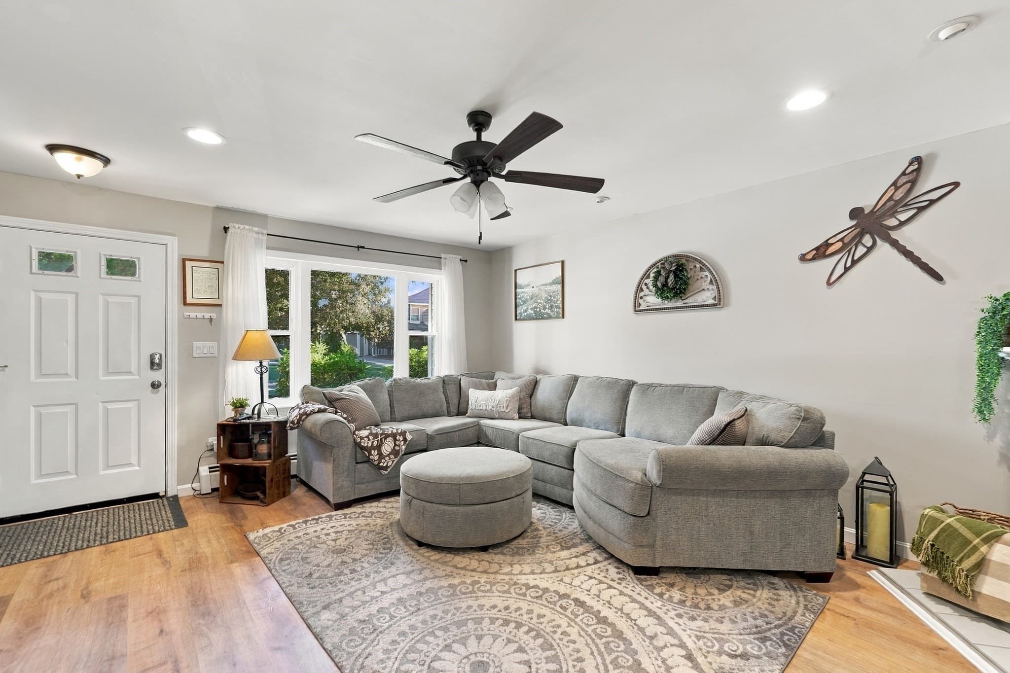 Condominium at 38 Walnut Circle # 38, Merrimack NH 03054, Merrimack, photo 5 of 28