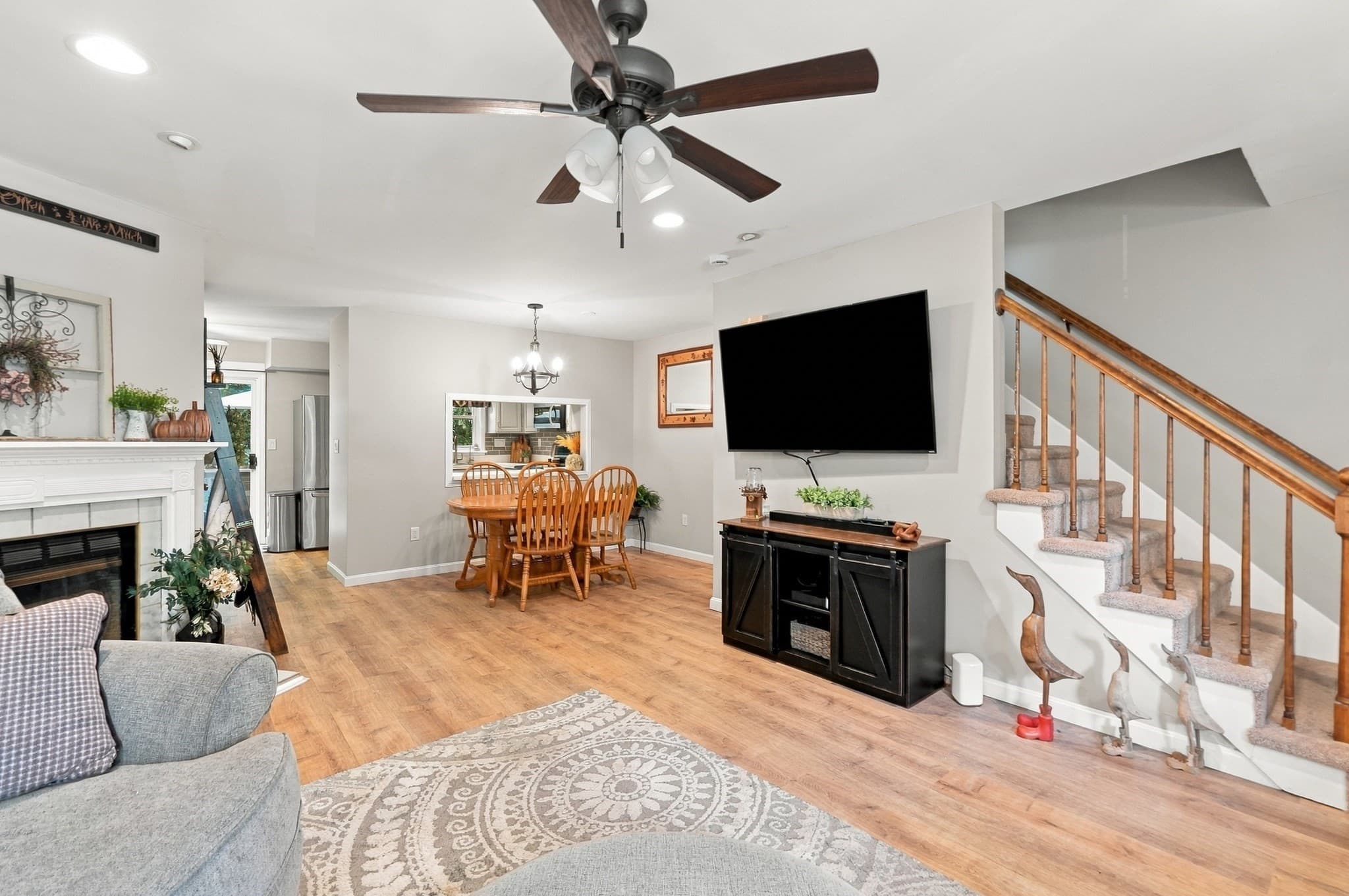 Condominium at 38 Walnut Circle # 38, Merrimack NH 03054, Merrimack, photo 4 of 28