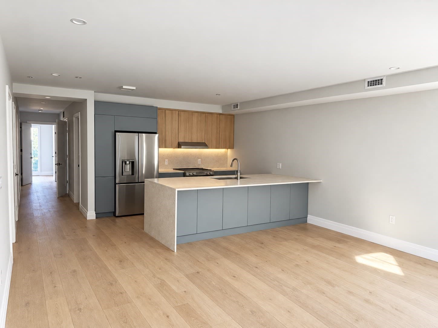 Condominium at 27 Kenilworth St # 6, Boston MA 02119, Boston, photo 2 of 8