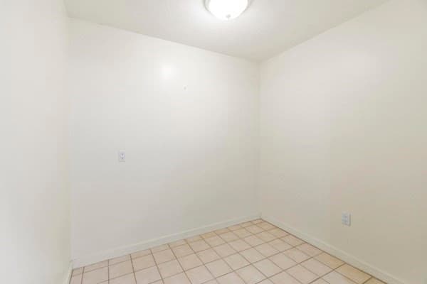 Condominium at 321 Place Ln # 321, Woburn MA 01801, Woburn, photo 16 of 27